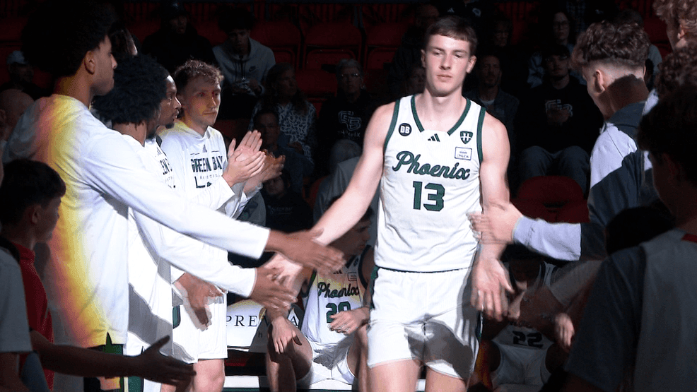 Phoenix get burned by Golden Eagles in Exhibition — Fox 11 Green Bay Sports, Seattle Arts news