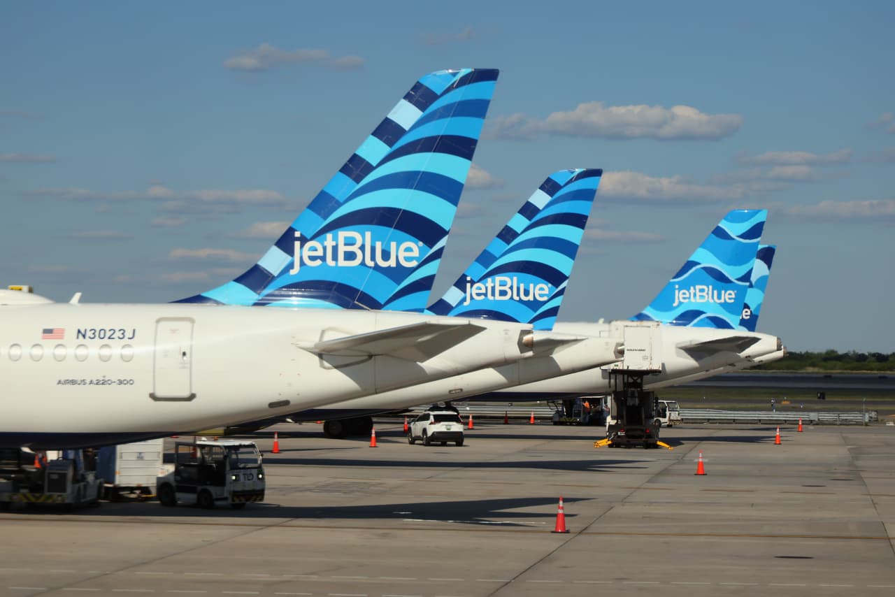 JetBlue has been losing money for years. It just charted a path to profitability. — Seattle Business news