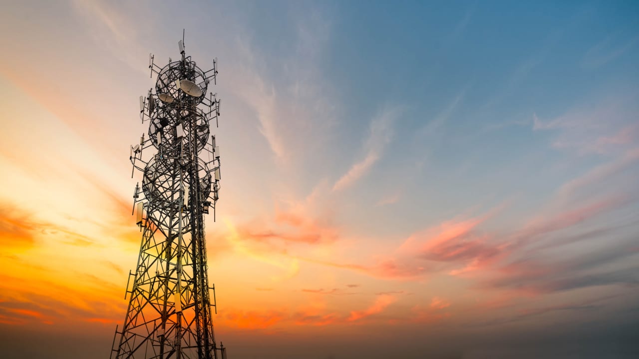 The mobile ambitions of SpaceX see telecom stocks get hit again. What the latest developments mean. — MarketWatch, Seattle Business news