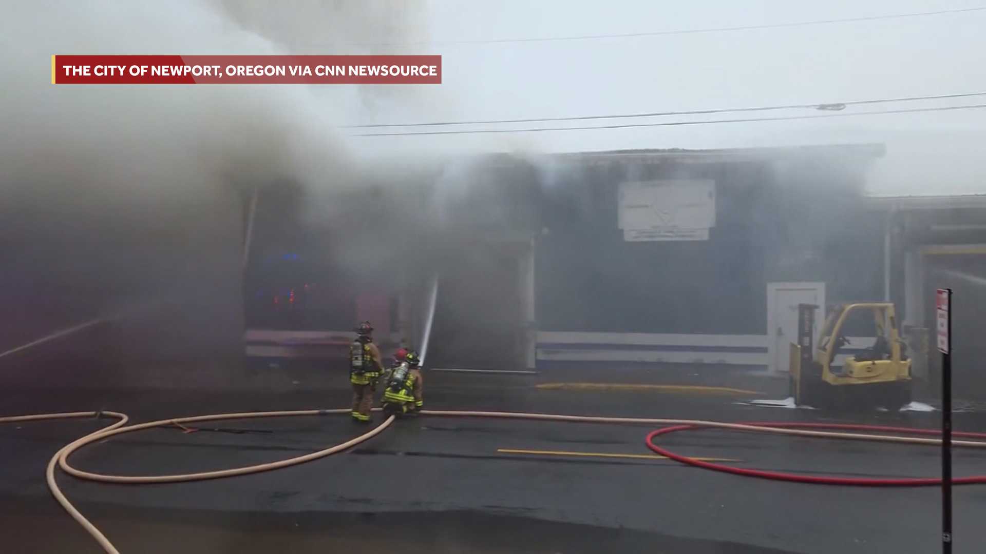 Possible ammonia contamination prompts evacuations after Oregon seafood plant fire, officials say — WESH 2 Orlando, Seattle Schools news