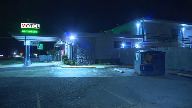 Newborn's body found near Texas dumpster. Arrest affidavit reveals disturbing timeline — KHOU 11 (Houston), Seattle Community news